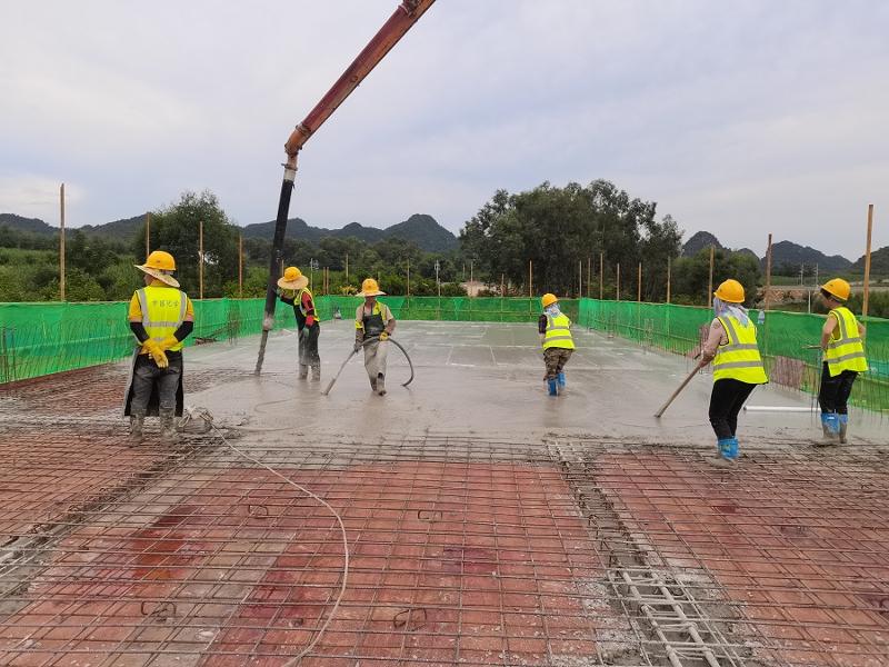 市政公司中泰崇左產(chǎn)業(yè)園供水工程（二期）項(xiàng)目主體結(jié)構(gòu)封頂